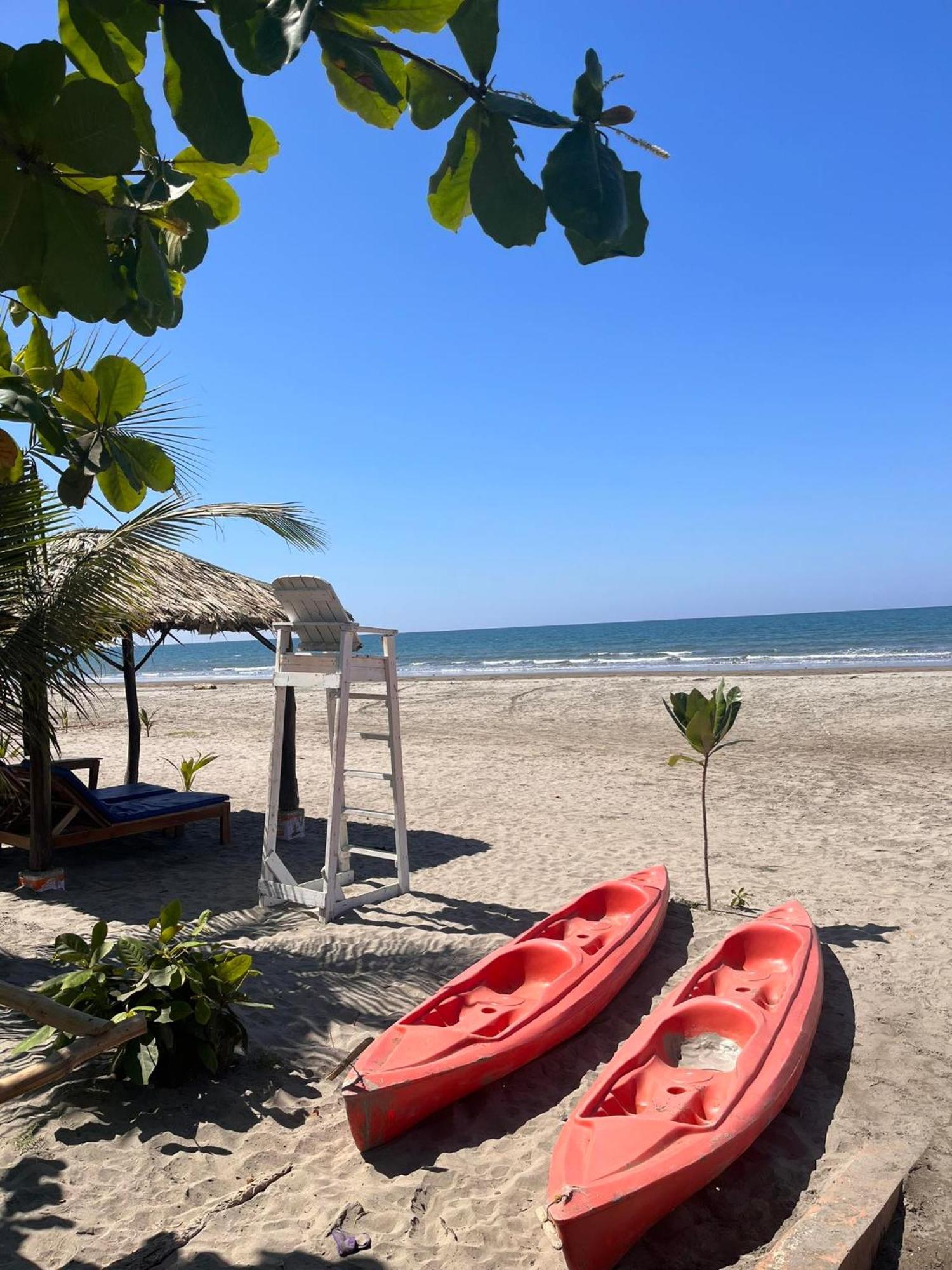 Marand Beach Resort バウアン エクステリア 写真
